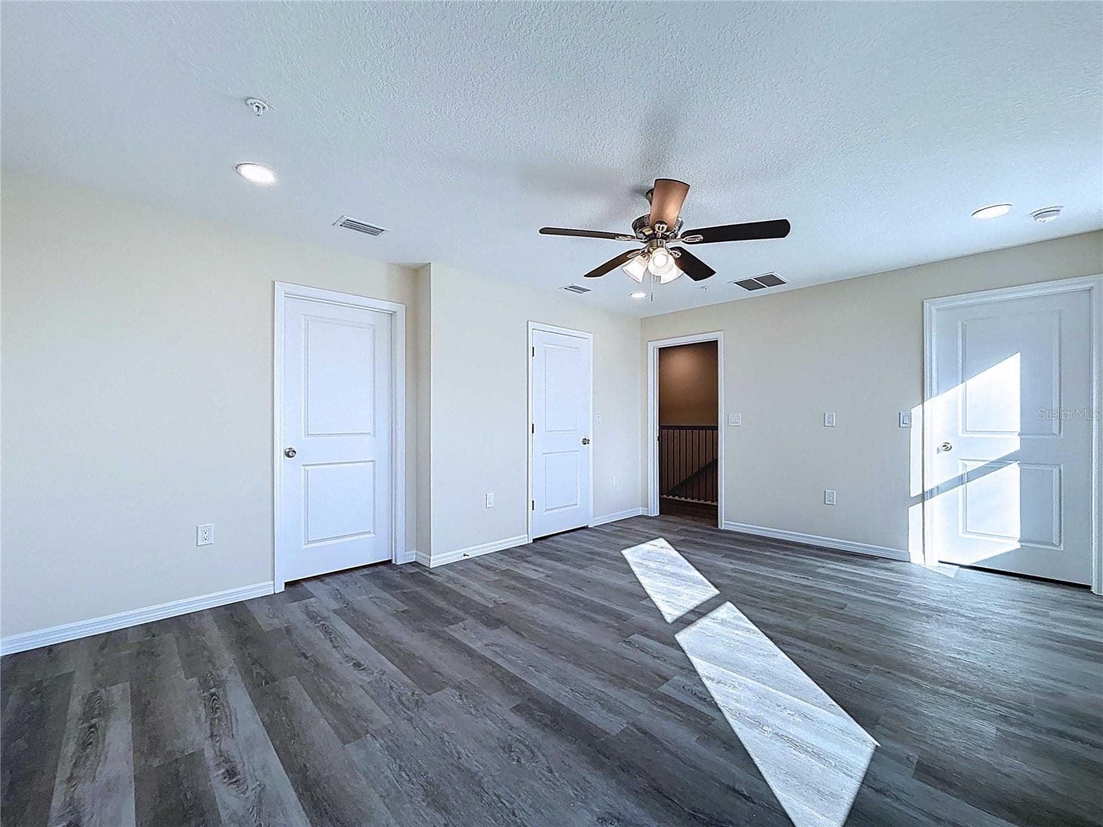 Townhouse at 4370 CAMBIO GARDENS COURT, TAMPA, photo 34 of 85