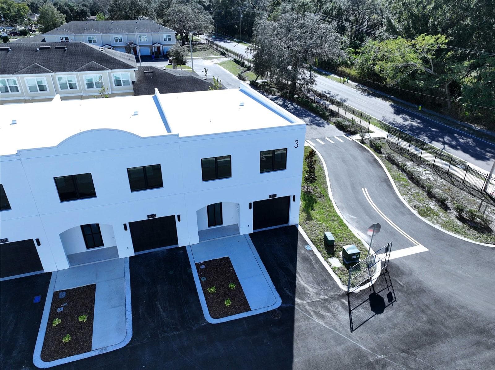 Townhouse at 4370 CAMBIO GARDENS COURT, TAMPA, photo 58 of 85