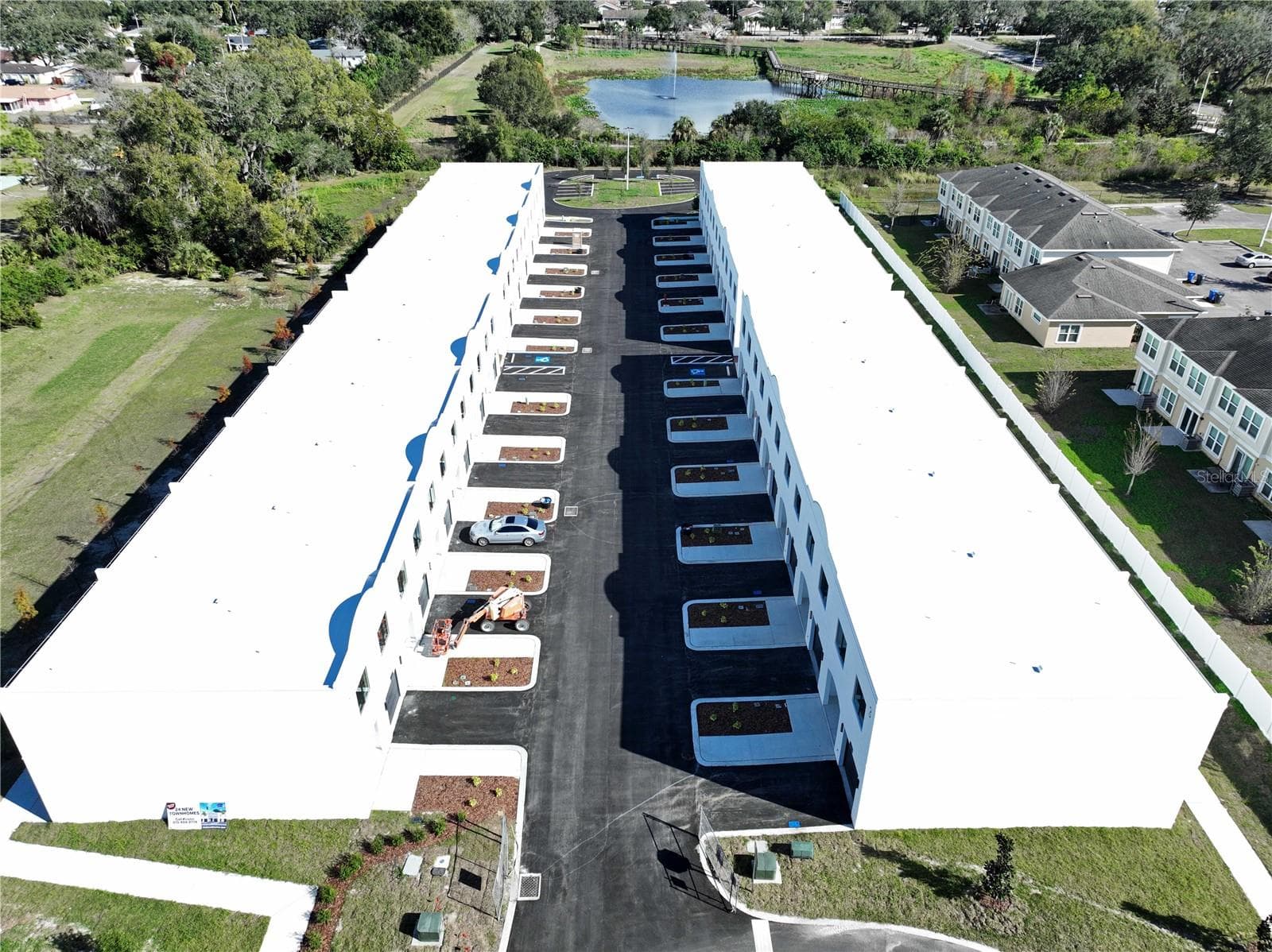 Townhouse at 4370 CAMBIO GARDENS COURT, TAMPA, photo 63 of 85
