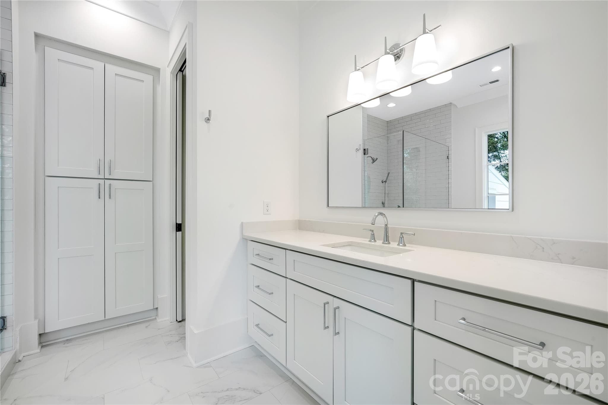 Primary Bathroom Up or Representation - Charlotte