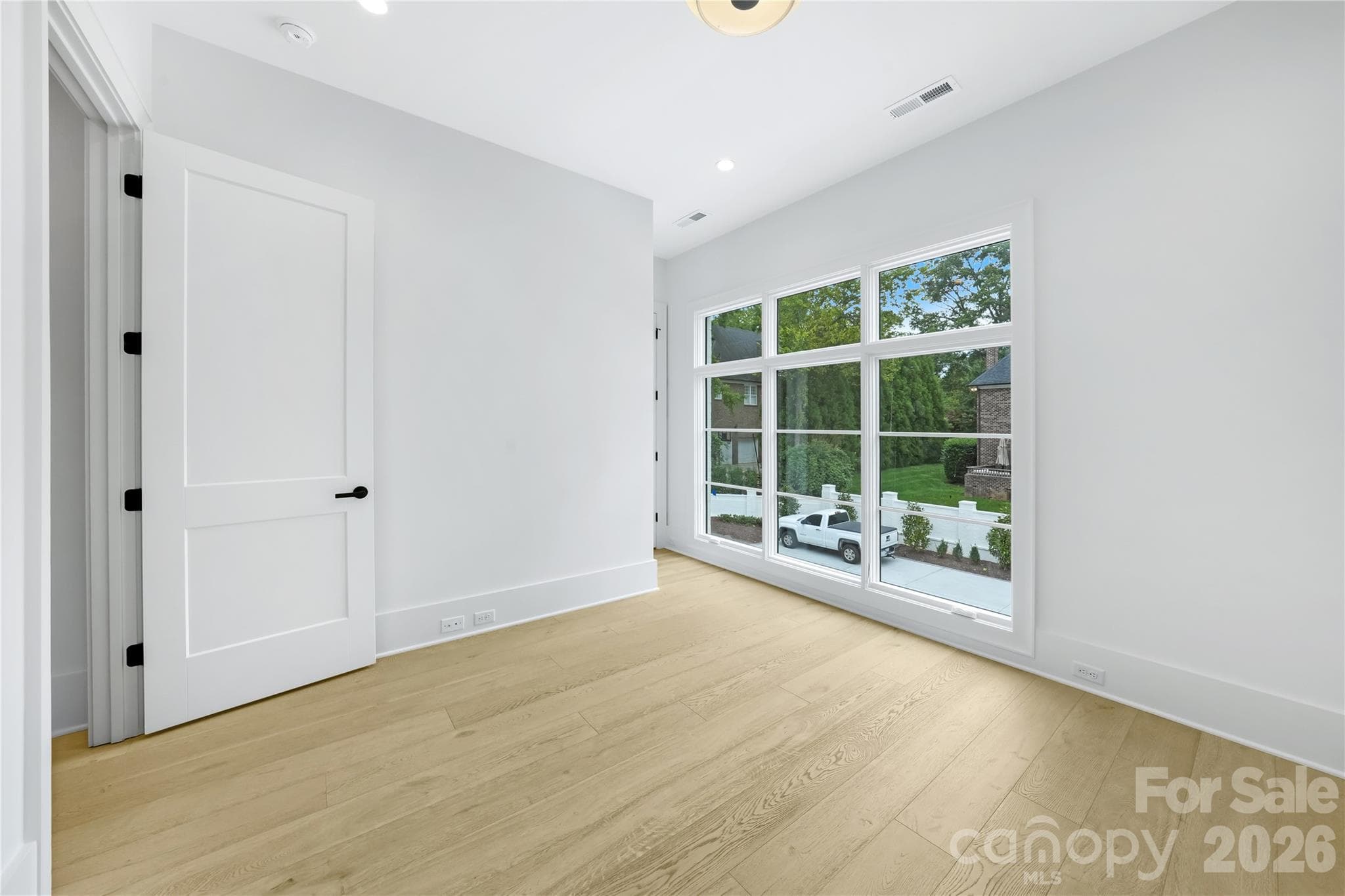 Ensuite Bedroom for Representation - Charlotte