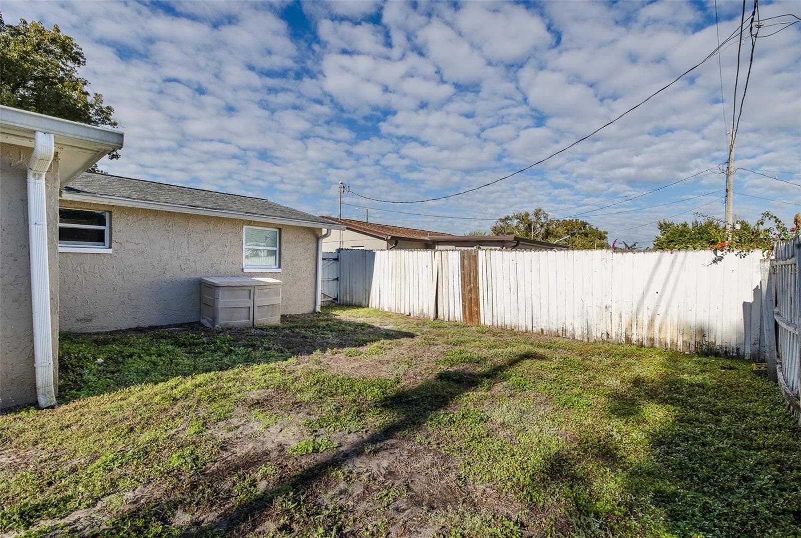 Single Family Residence at 1148 FERNWOOD DR, HOLIDAY, photo 19 of 42
