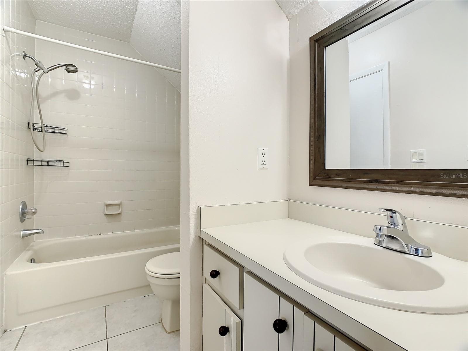 Townhouse at 232 N RIDGEWOOD AVE #G41, EDGEWATER, photo 11 of 24