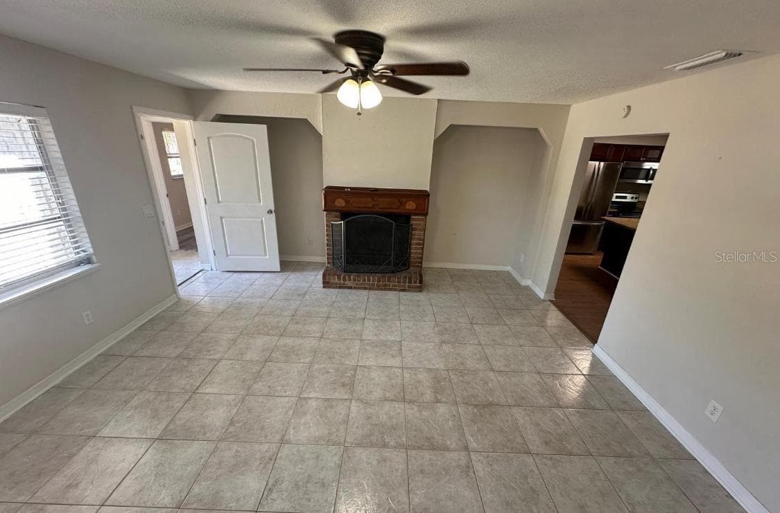 Single Family Residence at 2211 SUNNY VIEW DR, OVIEDO, photo 2 of 48