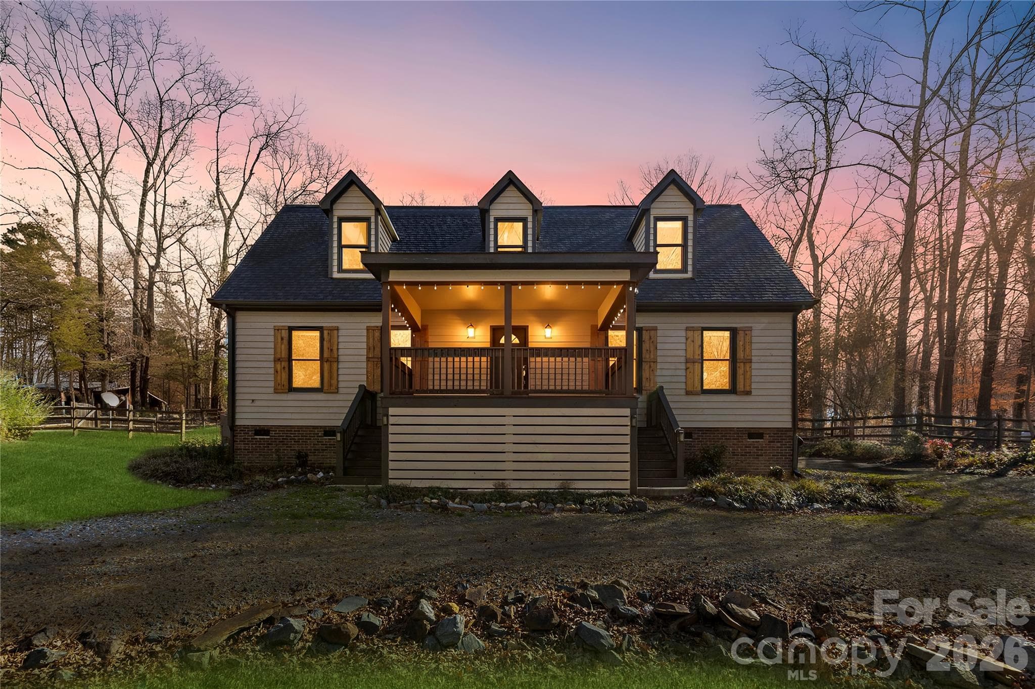WELCOME HOME - 16218 Barbee Road, Stanfield