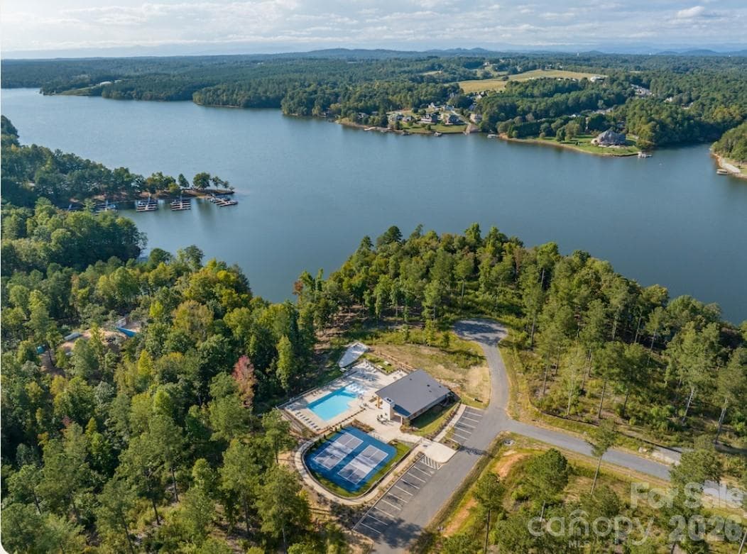 Clubhouse, pickleball courts, pool - 2281 Crestone Way, Connelly Springs