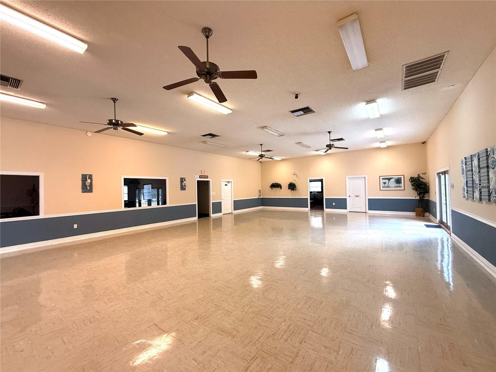 Condominium at 12155 ENVIRONMENTAL DR #6, NEW PORT RICHEY, photo 38 of 44