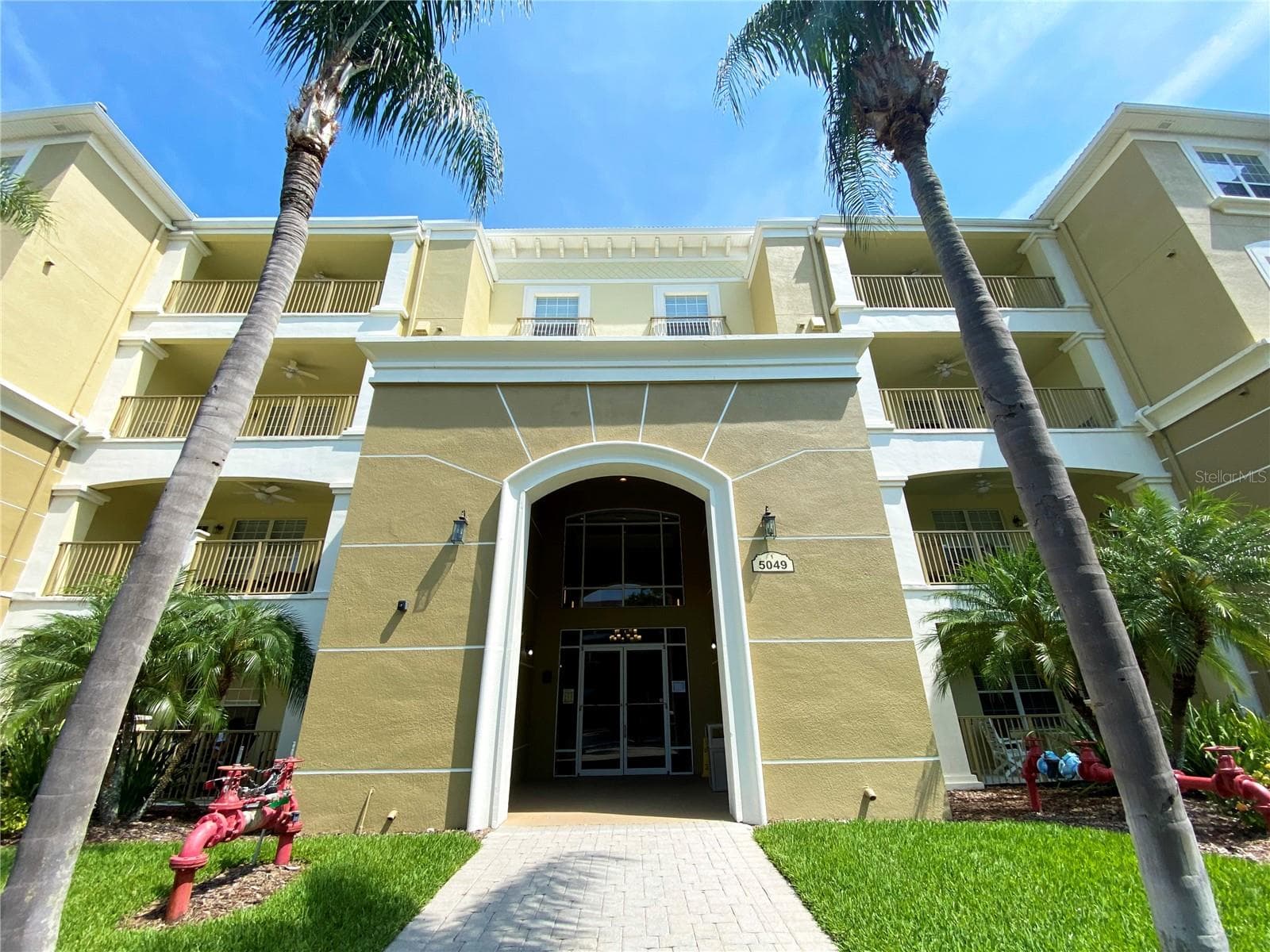 5049 SHOREWAY LOOP #10301