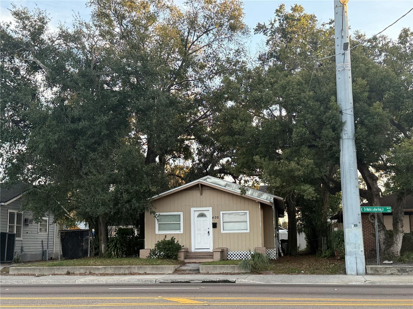 405 E DR. MARTIN LUTHER KING JR. BLVD