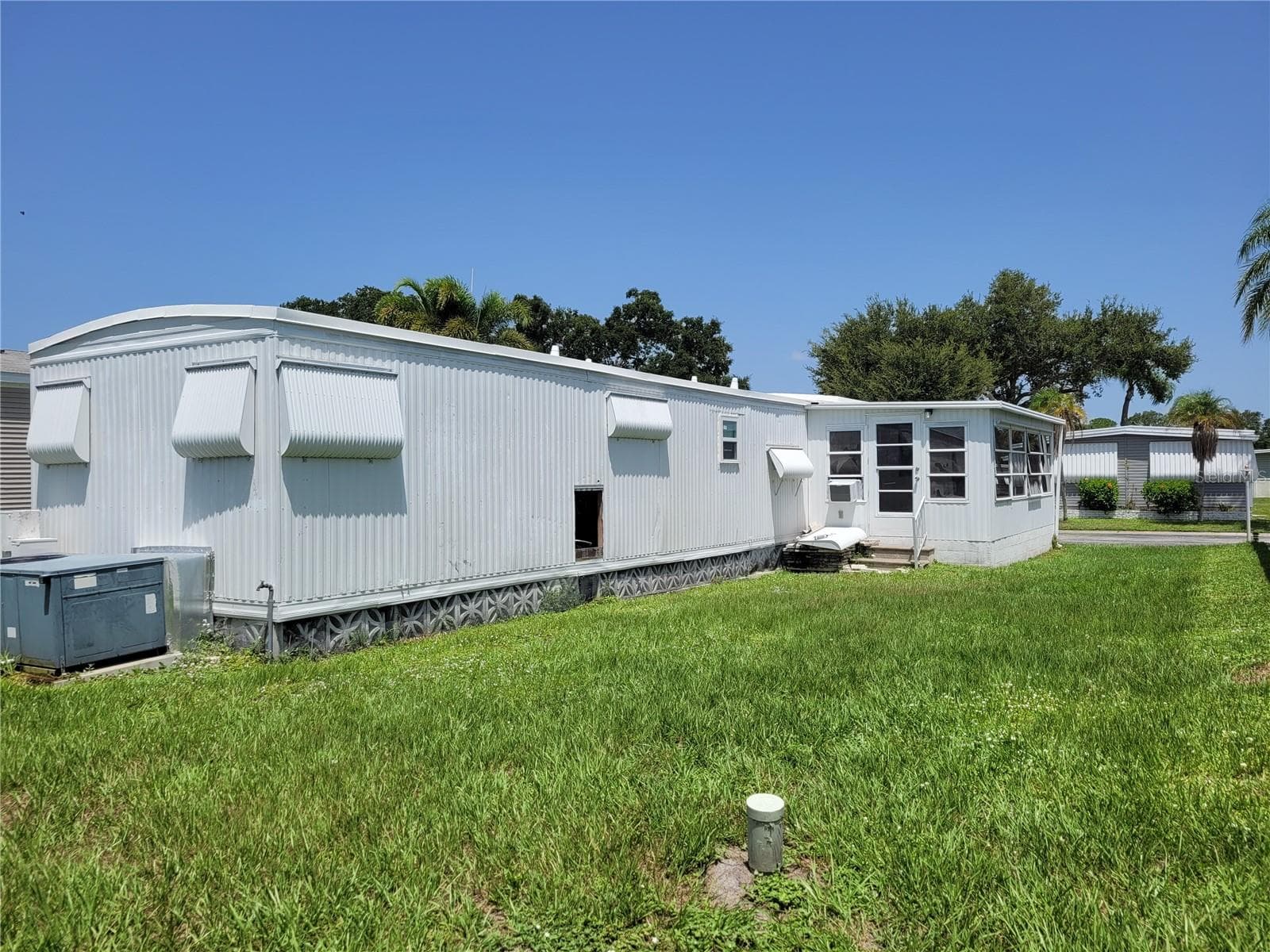 Mobile Home at 3332 SPANISH OAK TER, SARASOTA, photo 5 of 31