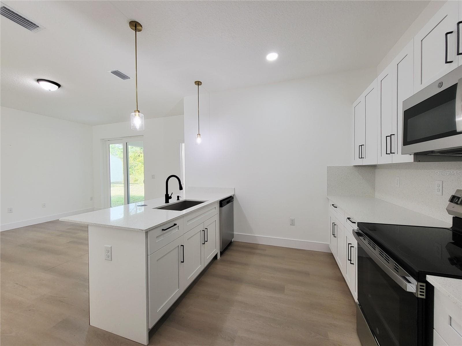 Single Family Residence at 1751 NANDINA CT NW, PALM BAY, photo 7 of 24