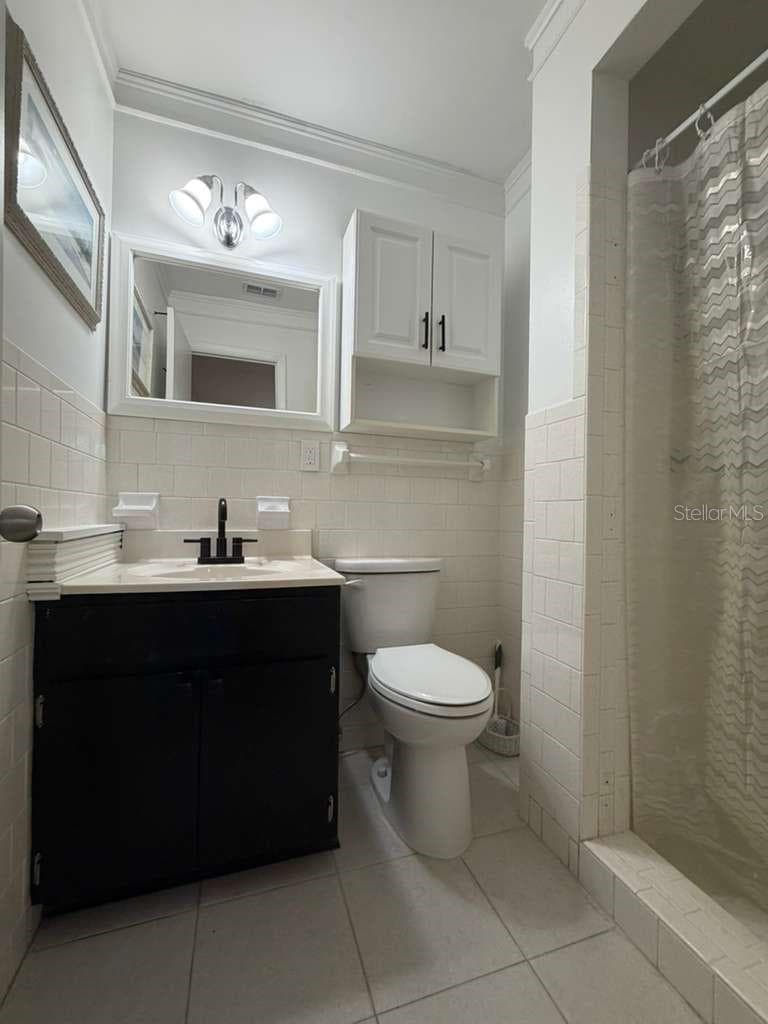 Condominium at 1832 SUNNY DR #D-32, BRADENTON, photo 12 of 14