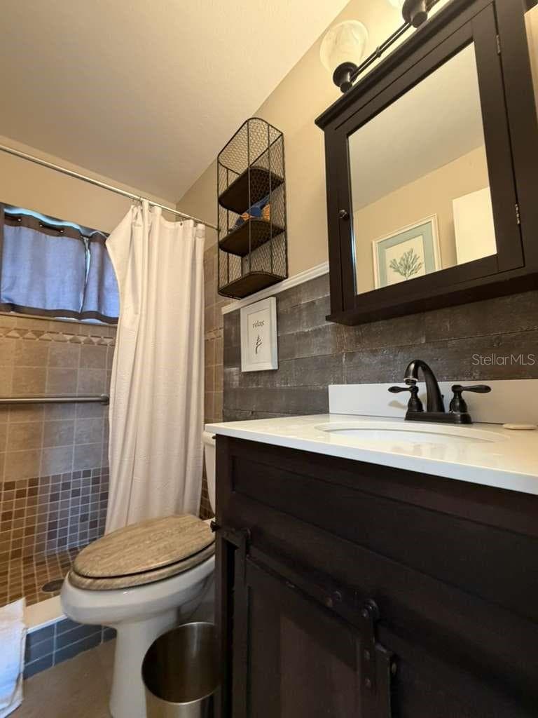 Condominium at 1832 SUNNY DR #D-32, BRADENTON, photo 13 of 14
