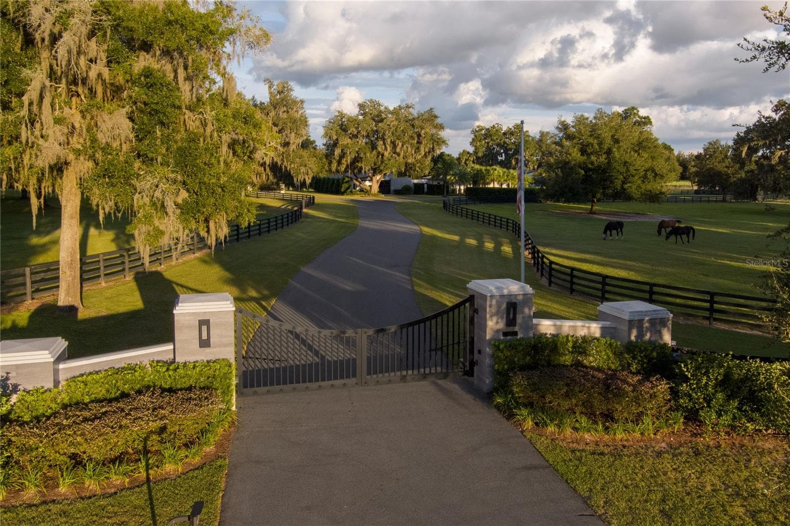 Farm at 2875 NW 150TH AVE, OCALA, photo 2 of 33