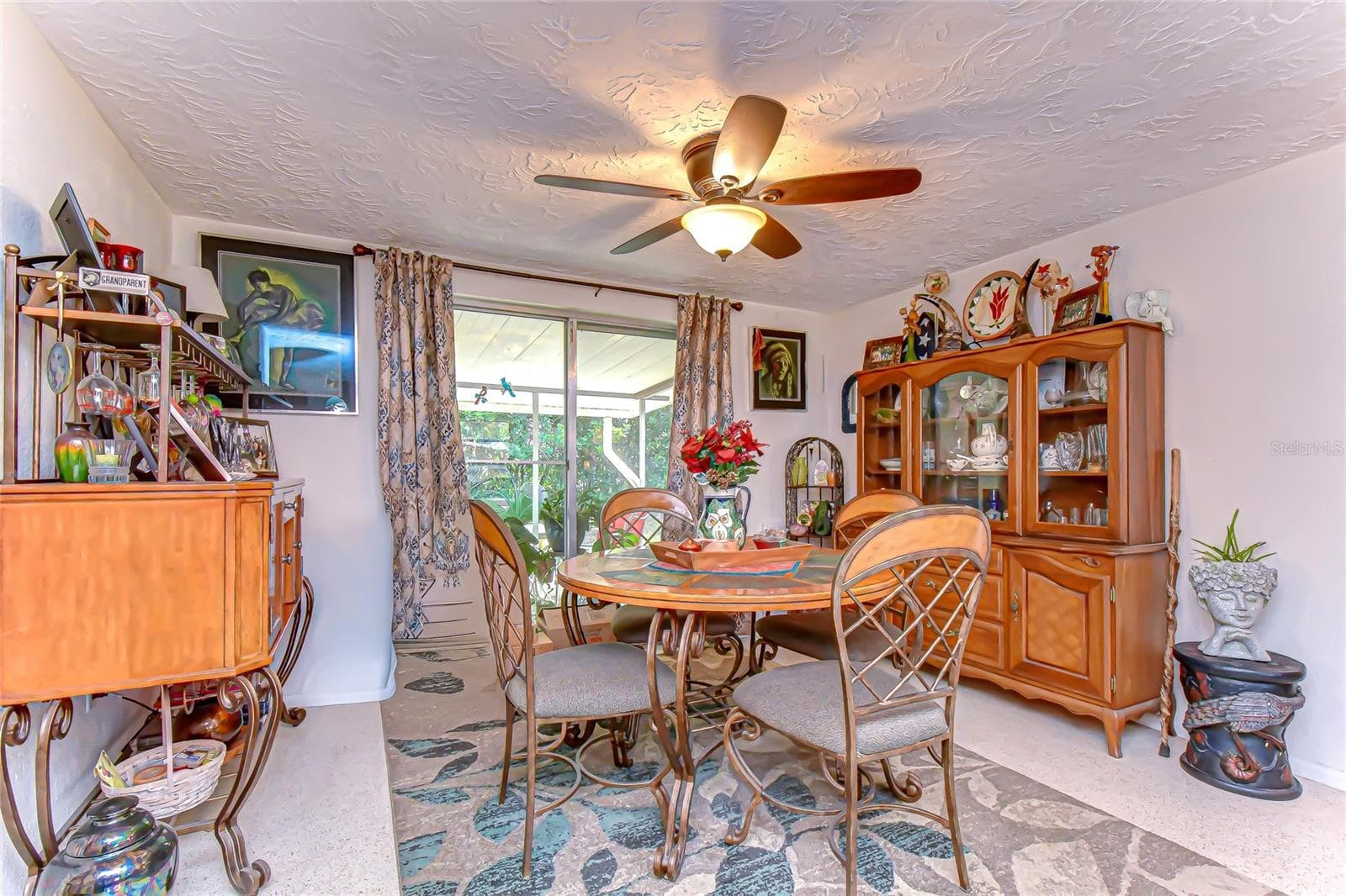 Single Family Residence at 2128 SHANNON DR, HOLIDAY, photo 6 of 21