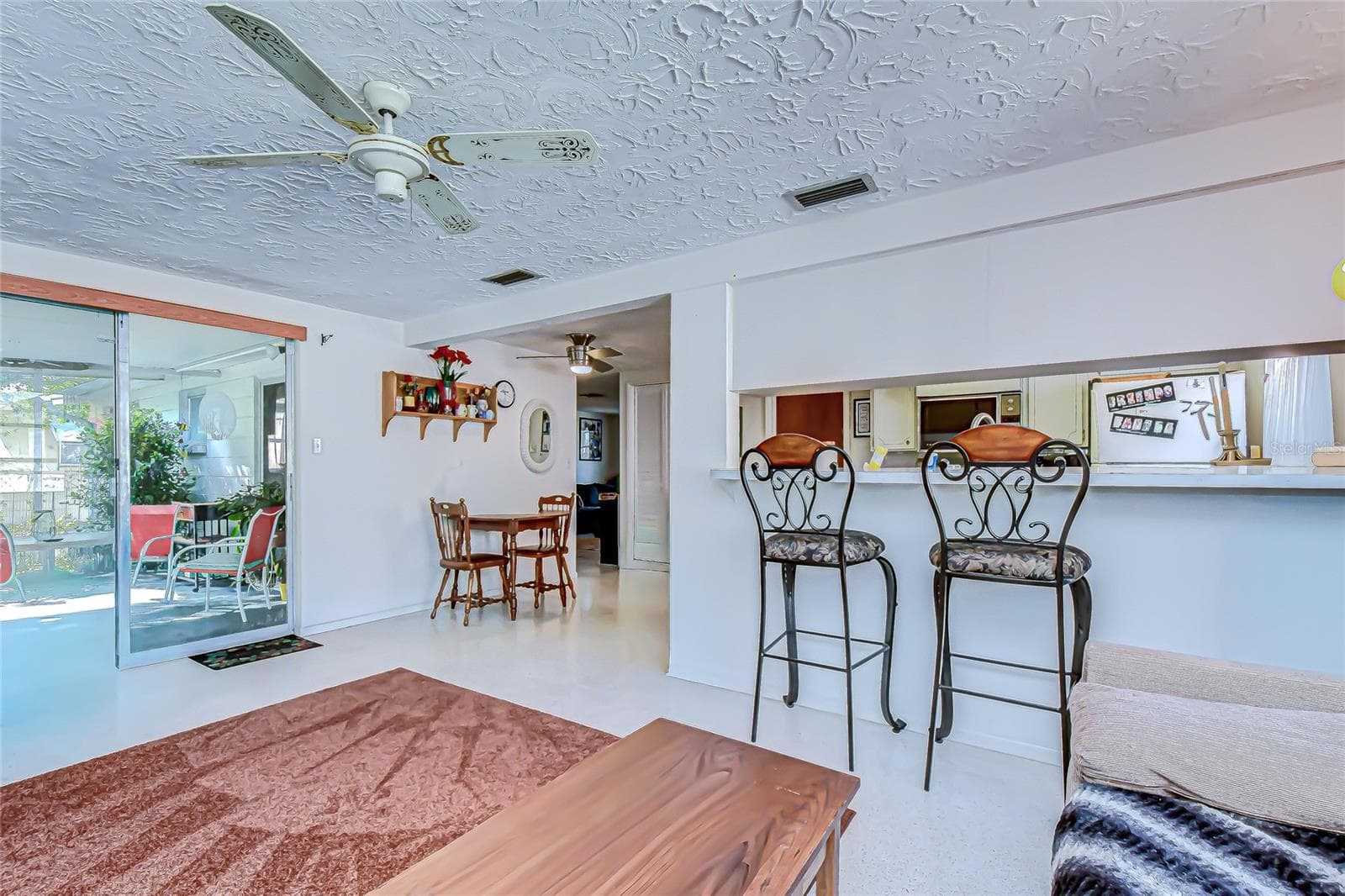Single Family Residence at 2128 SHANNON DR, HOLIDAY, photo 11 of 21