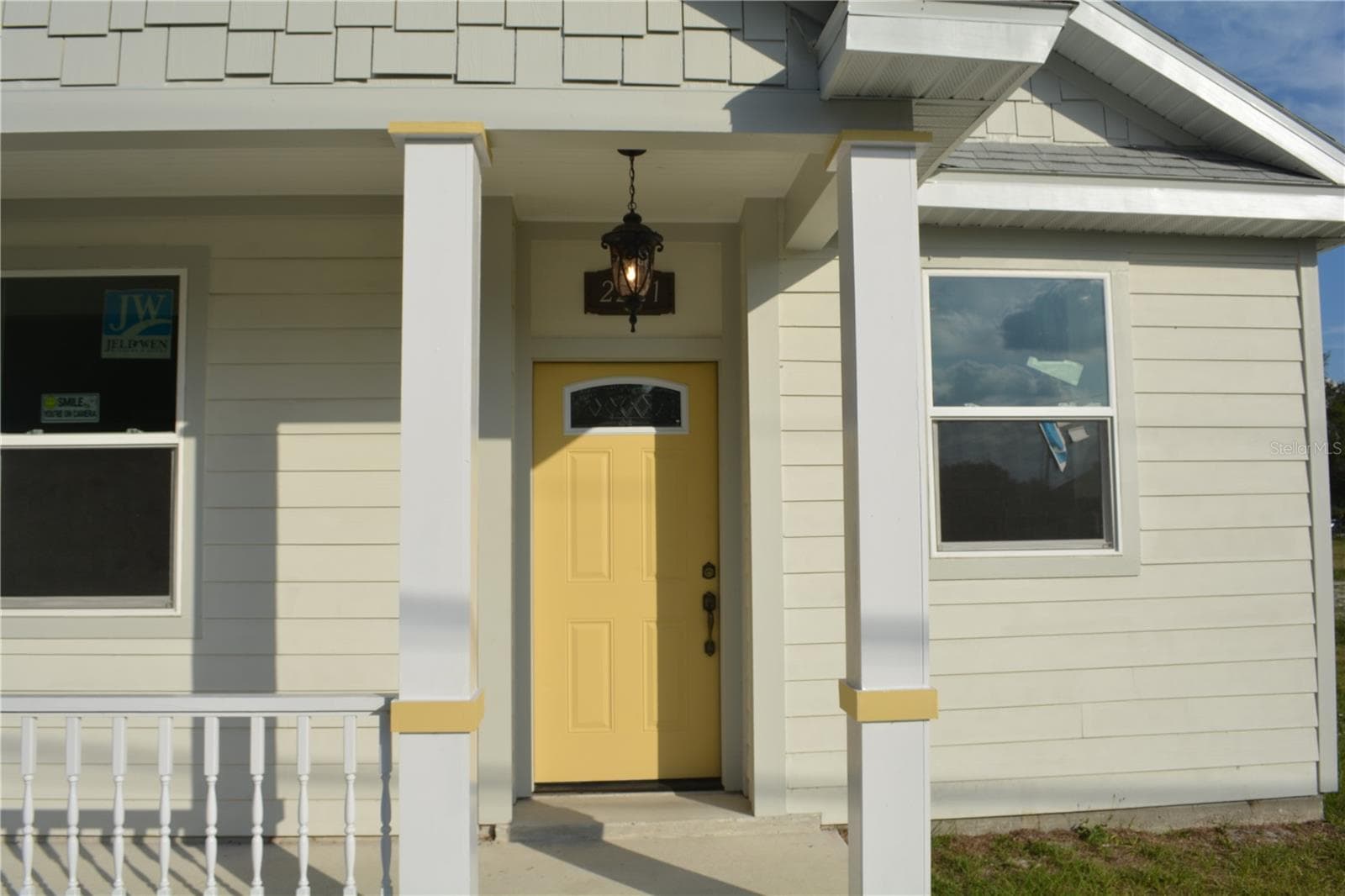 Large rocking chair front porch - 2221 SIPES AVE, SANFORD