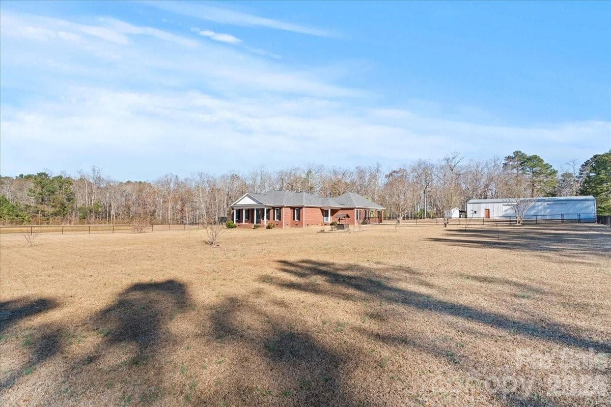 Single Family Residence at 1935 Oakland Church Road, Chesterfield, photo 2 of 48