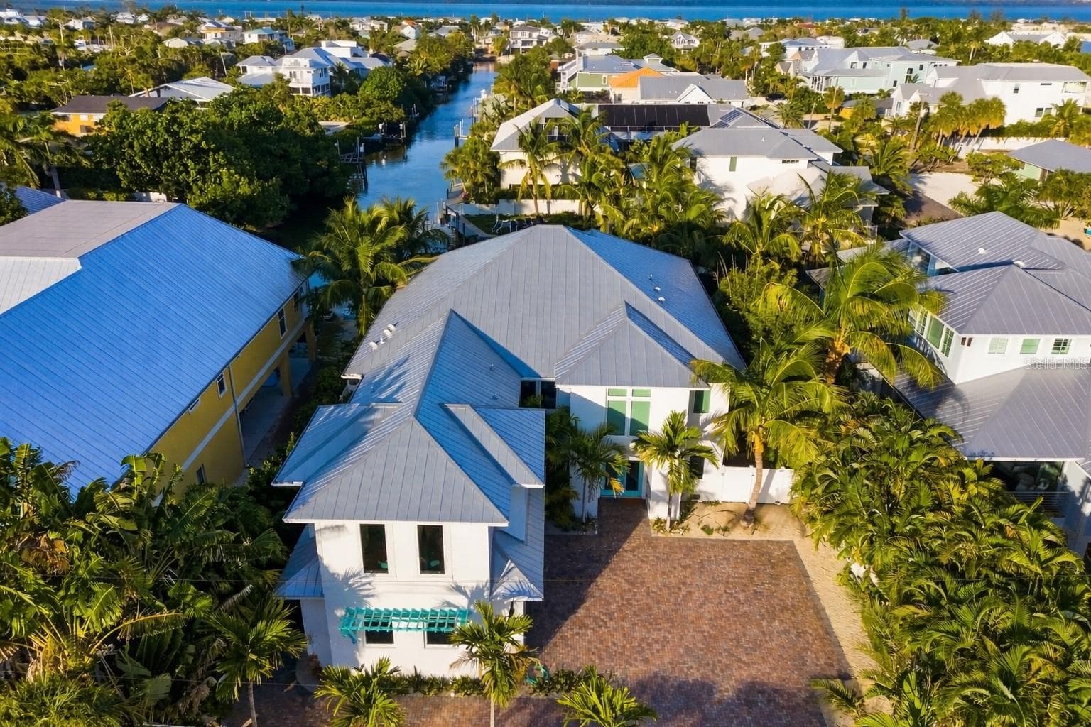 50 N SHORE DR