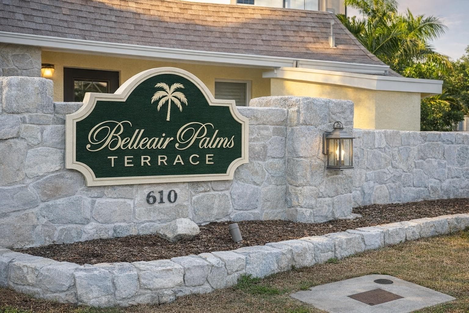 Condo entrance - BELLEAIR PALMS TERRACE CONDO 2, BELLEAIR BLUFFS