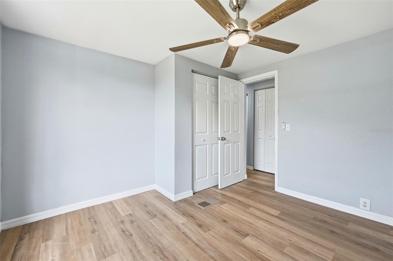 Manufactured Home at 6416 SADDLETREE DR, WESLEY CHAPEL, photo 27 of 35