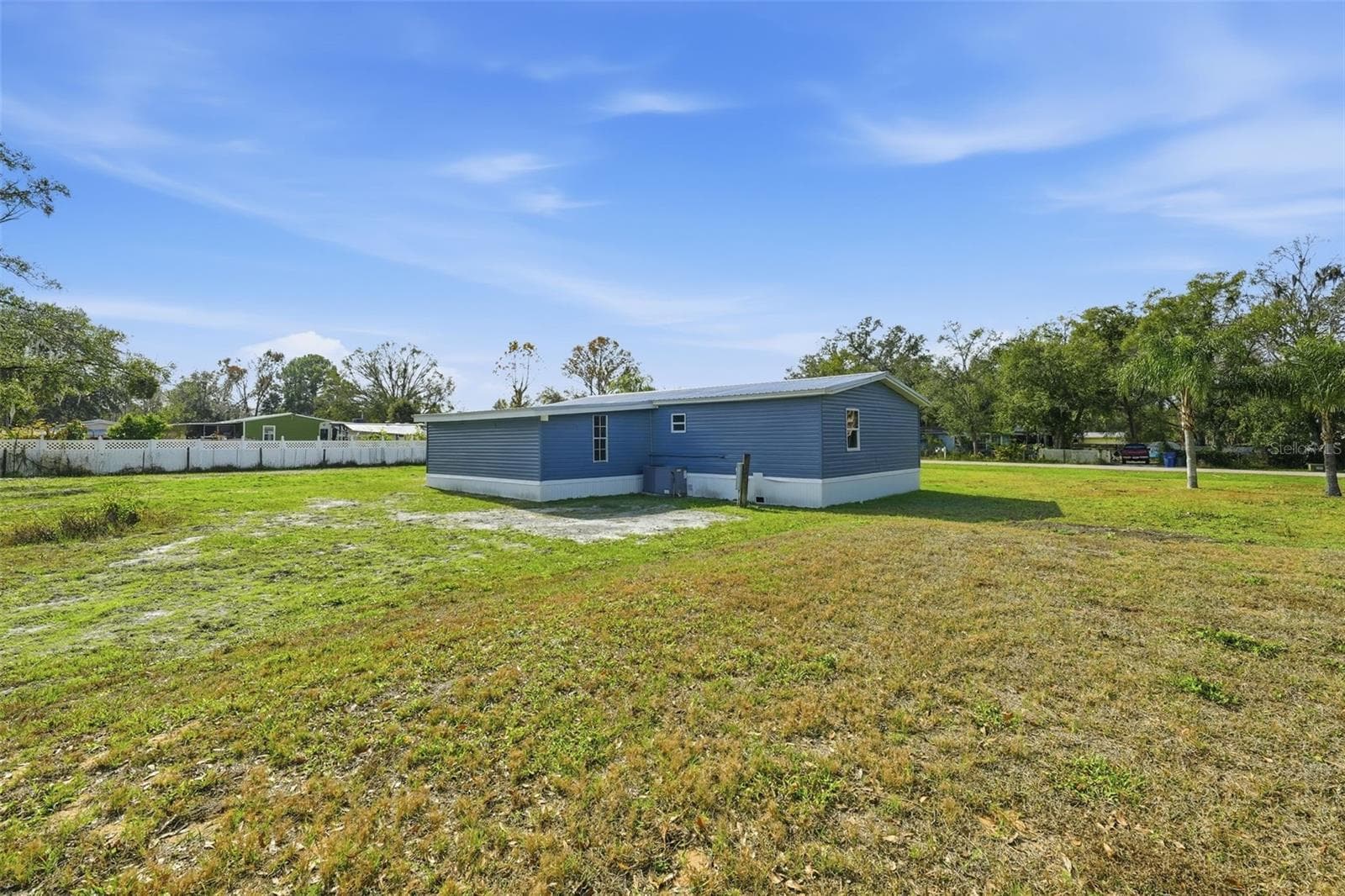 Manufactured Home at 6416 SADDLETREE DR, WESLEY CHAPEL, photo 32 of 35