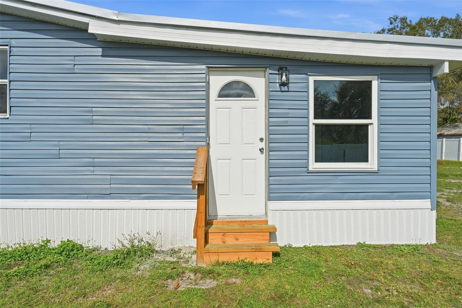 Manufactured Home at 6416 SADDLETREE DR, WESLEY CHAPEL, photo 6 of 35