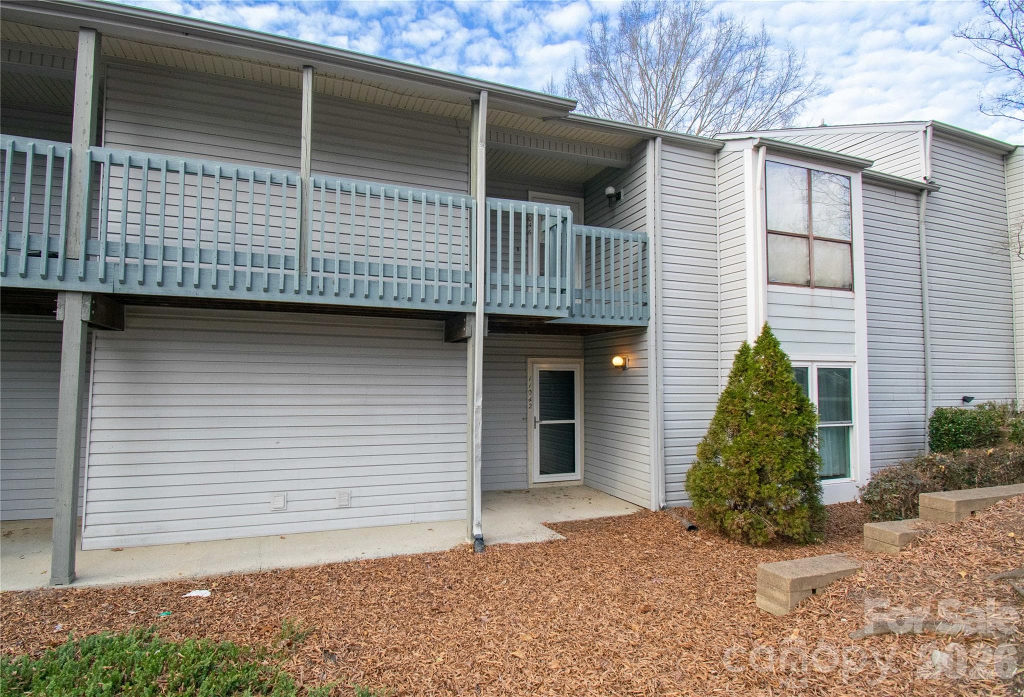 Condominium at Charlotte, photo 2 of 16