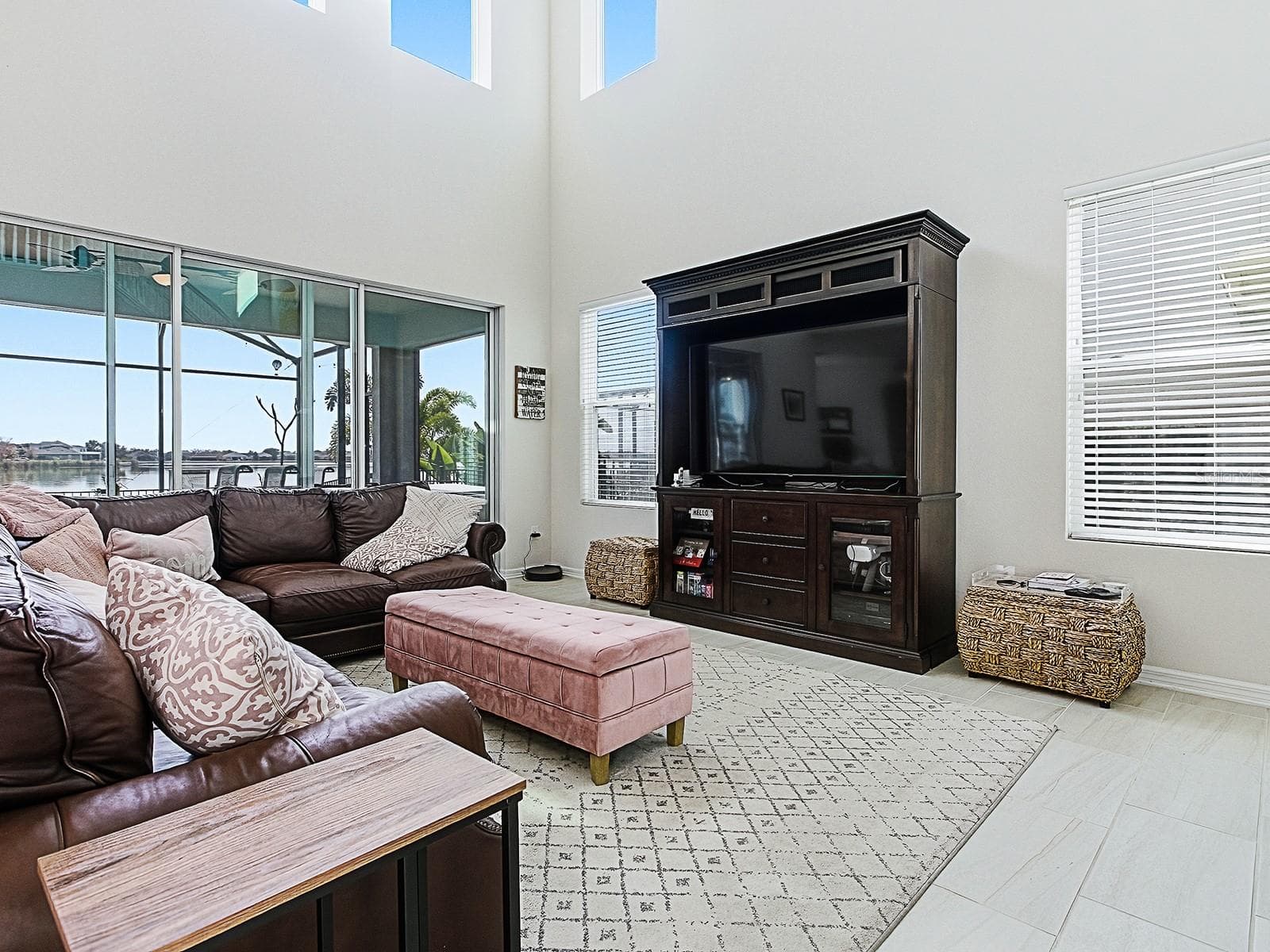 Single Family Residence at 417 BLUE CYPRESS DR, GROVELAND, photo 10 of 83