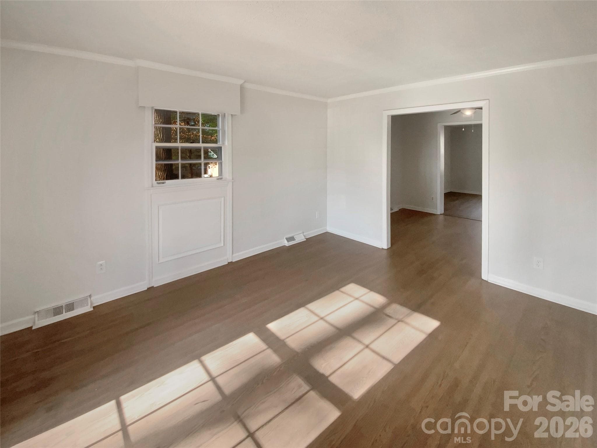 Single Family Residence at 4661 Easthaven Drive, Charlotte, photo 10 of 26