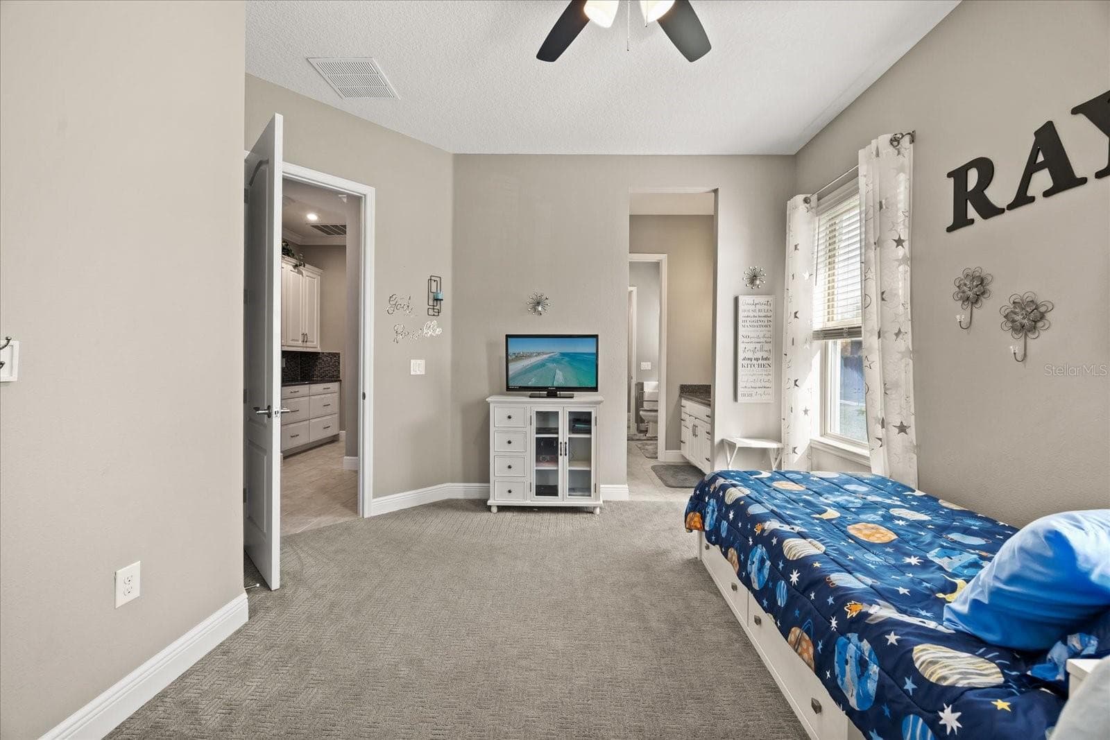 Single Family Residence at 7667 BLUE QUAIL LN, ORLANDO, photo 29 of 57