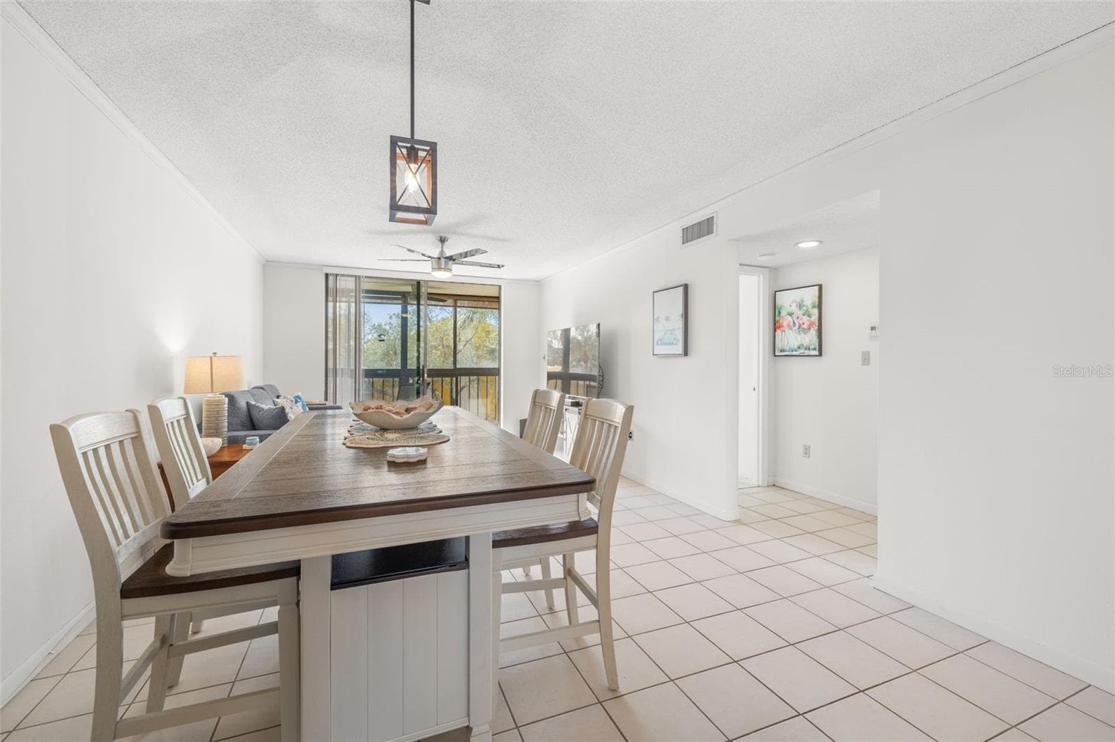 Condominium at 1316 PASADENA AVE S #204, SOUTH PASADENA, photo 8 of 30