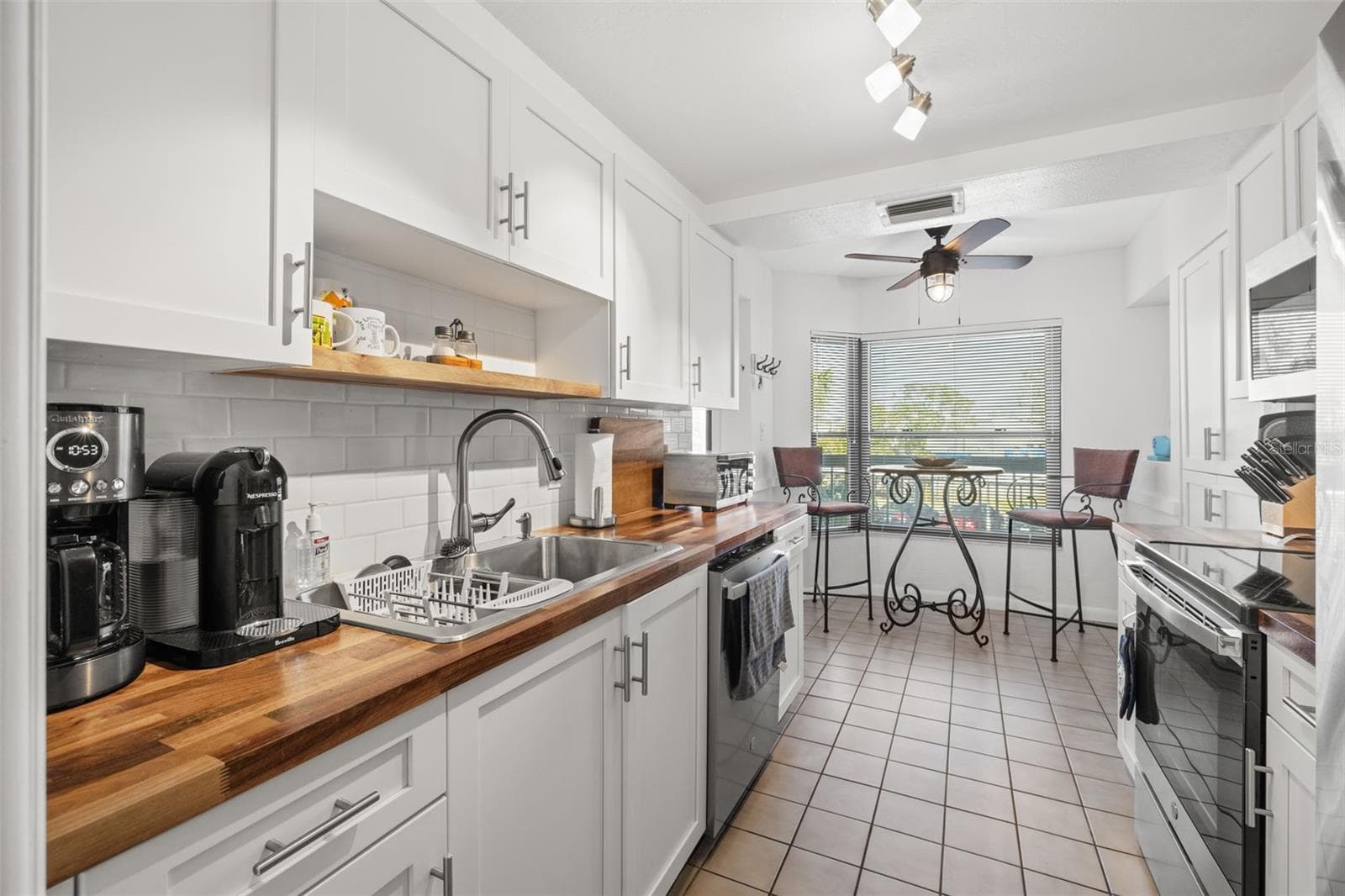 Condominium at 1316 PASADENA AVE S #204, SOUTH PASADENA, photo 12 of 30