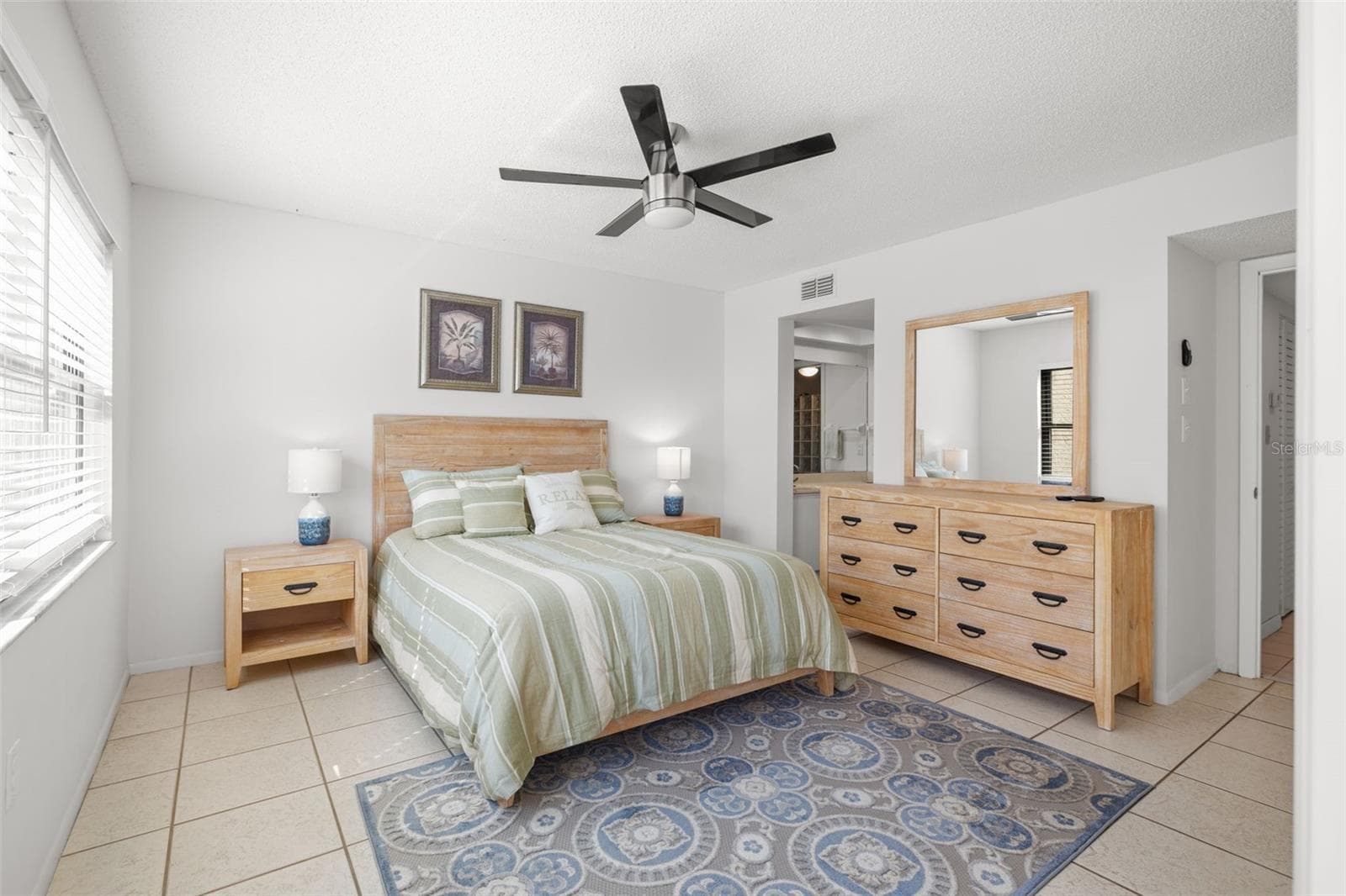 Condominium at 1316 PASADENA AVE S #204, SOUTH PASADENA, photo 18 of 30