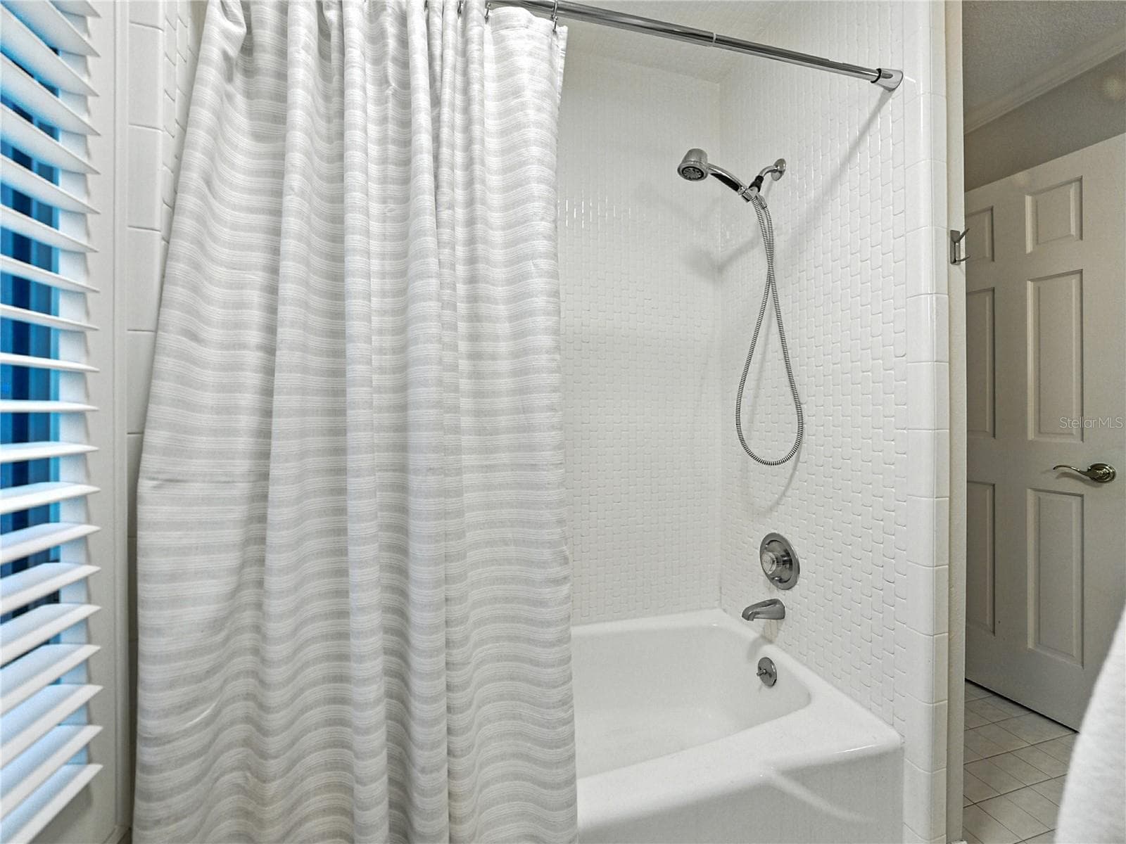 Single Family Residence at 1249 LAKE POINT DR, LAKELAND, photo 44 of 78