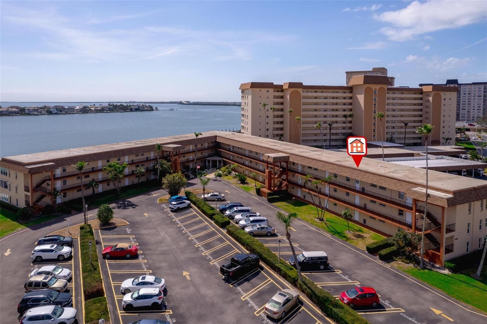Condominium at 5020 BRITTANY DR S #324, ST PETERSBURG, photo 3 of 39