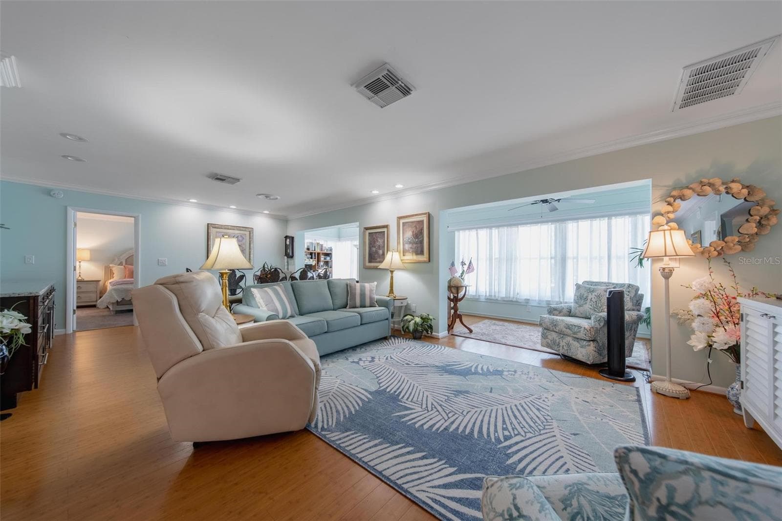 Condominium at 5020 BRITTANY DR S #324, ST PETERSBURG, photo 13 of 39