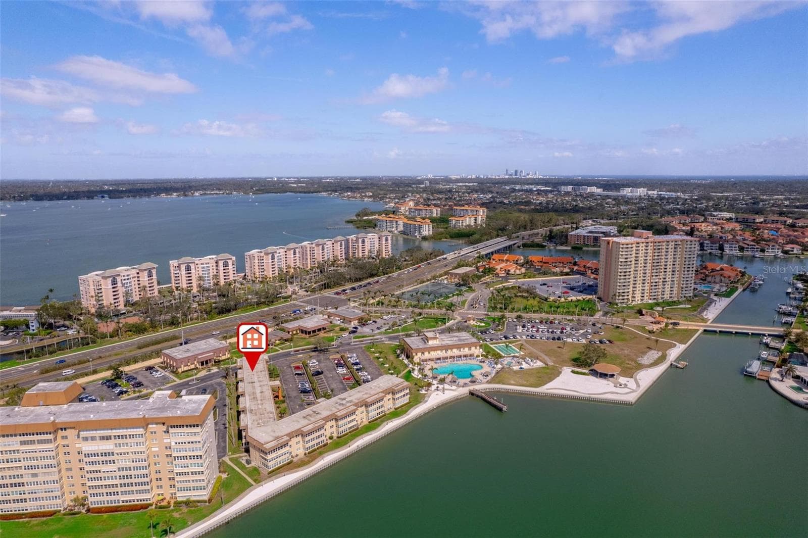 Condominium at 5020 BRITTANY DR S #324, ST PETERSBURG, photo 38 of 39