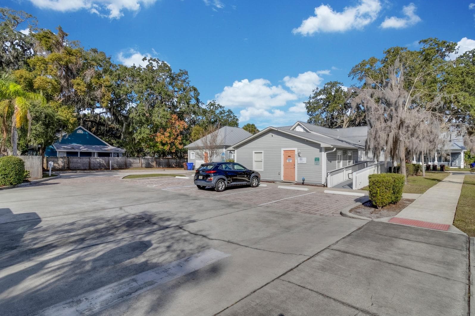 Office at 802 MABBETTE ST, KISSIMMEE, photo 10 of 39