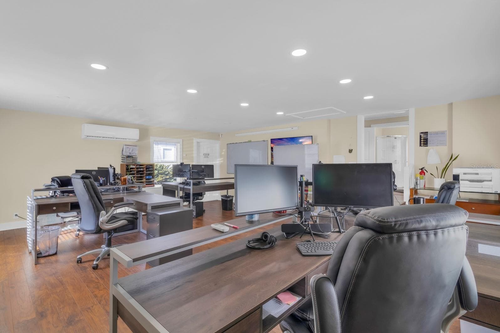 Office at 802 MABBETTE ST, KISSIMMEE, photo 17 of 39