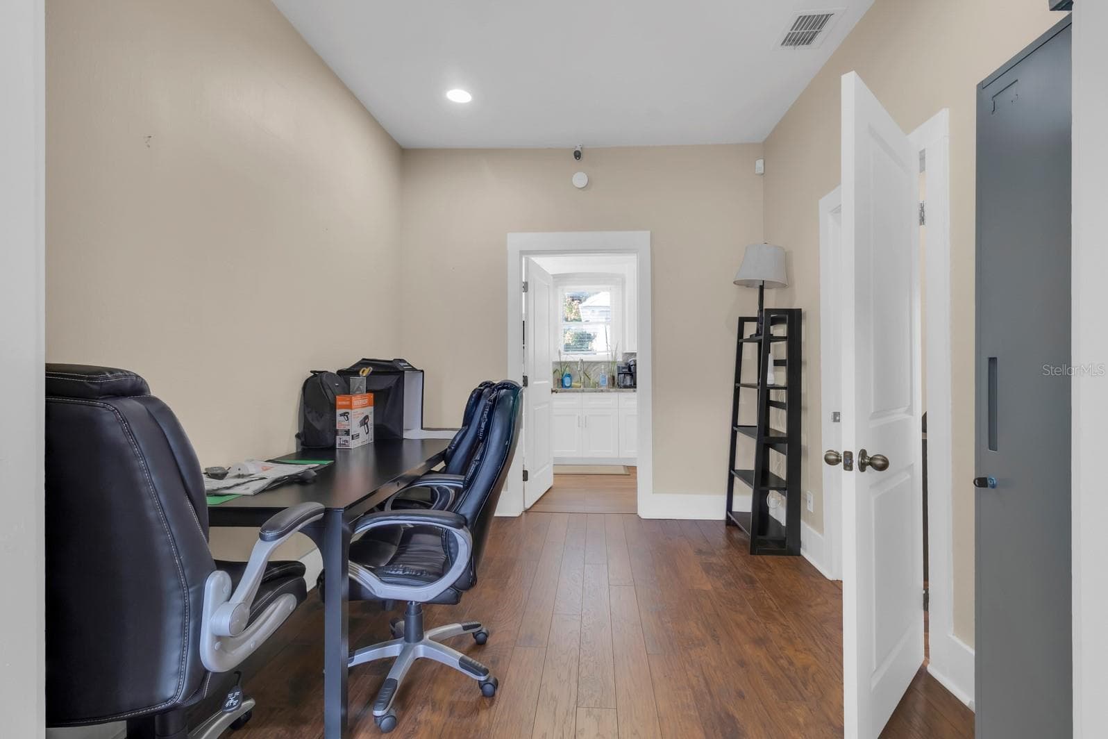Office at 802 MABBETTE ST, KISSIMMEE, photo 20 of 39