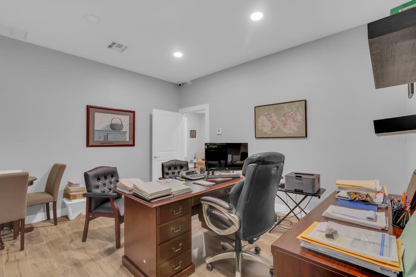 Office at 808 MABBETTE ST, KISSIMMEE, photo 18 of 28