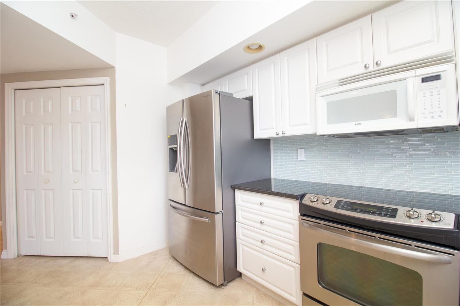 Condominium at 1200 COUNTRY CLUB DR #1101, LARGO, photo 9 of 38