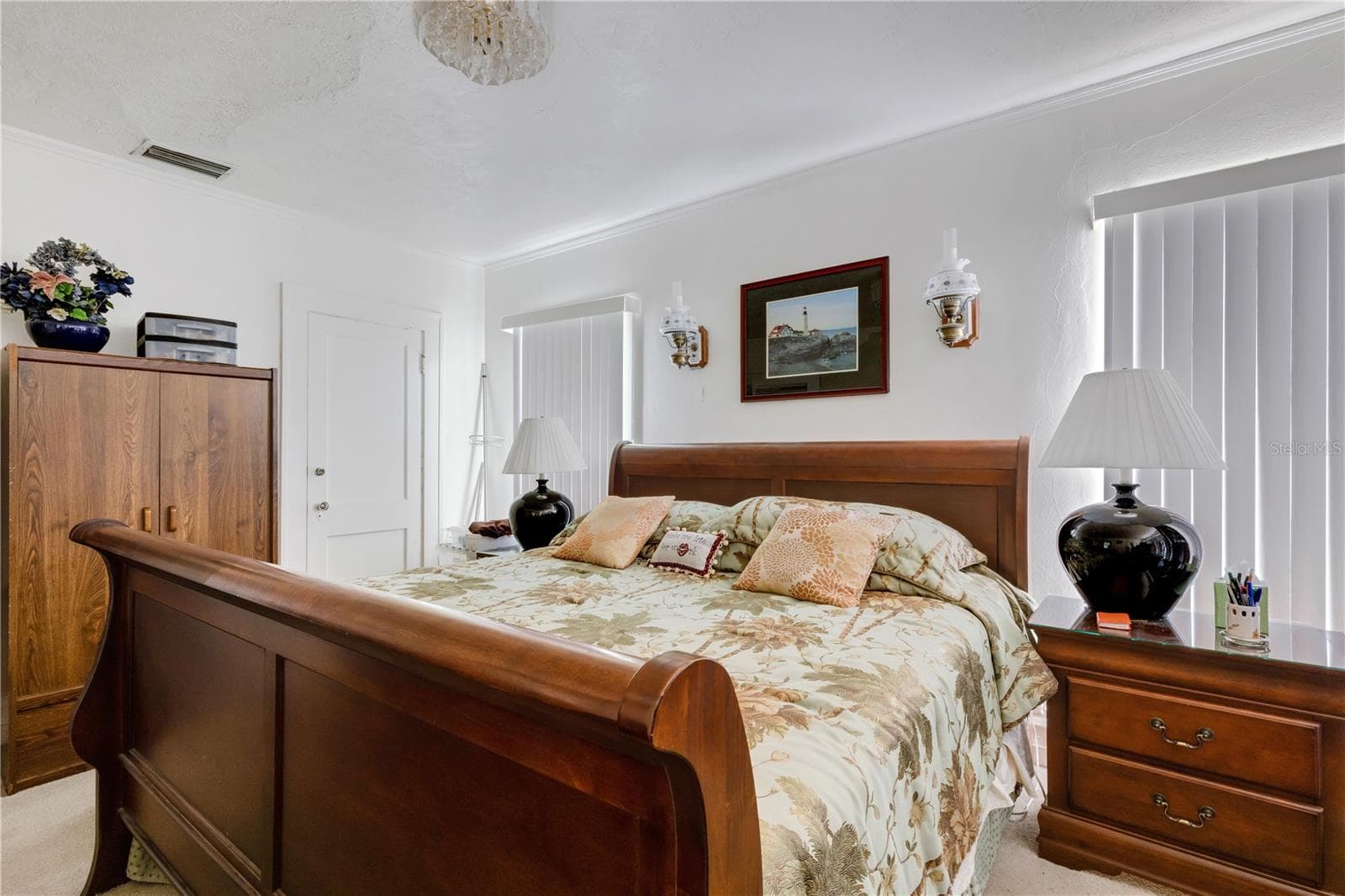 Single Family Residence at 2701 1ST AVE S, ST PETERSBURG, photo 22 of 67