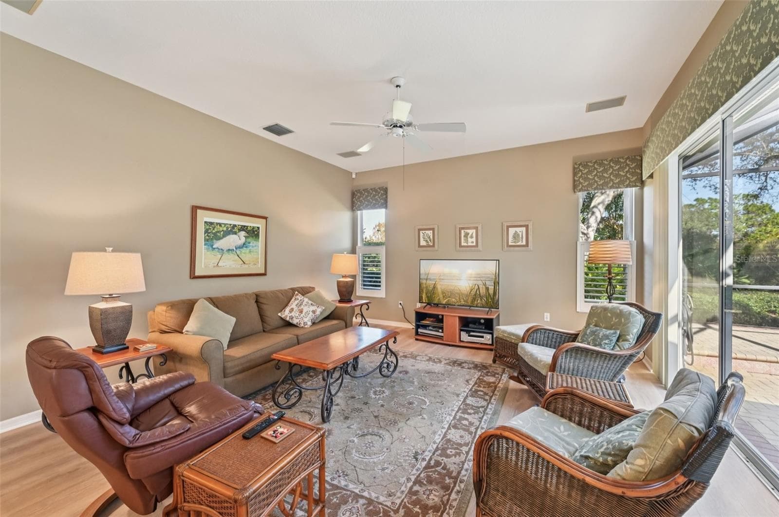 Family Room - 514 SUMMERFIELD WAY, VENICE