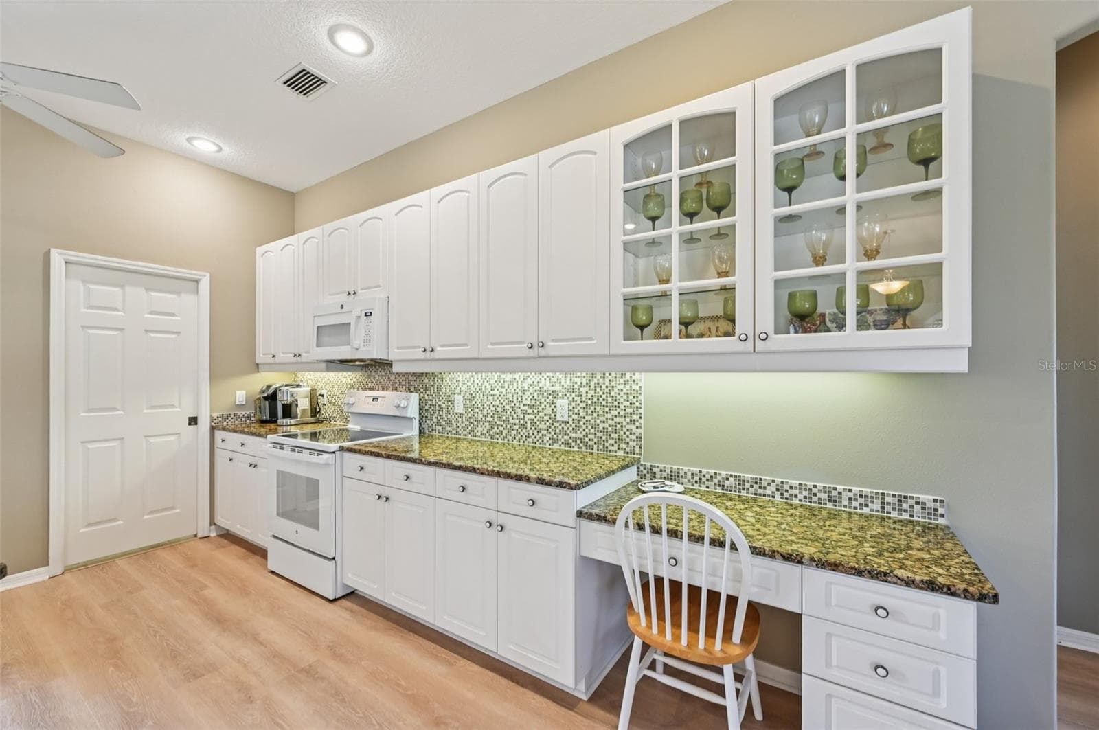 Kitchen - 514 SUMMERFIELD WAY, VENICE