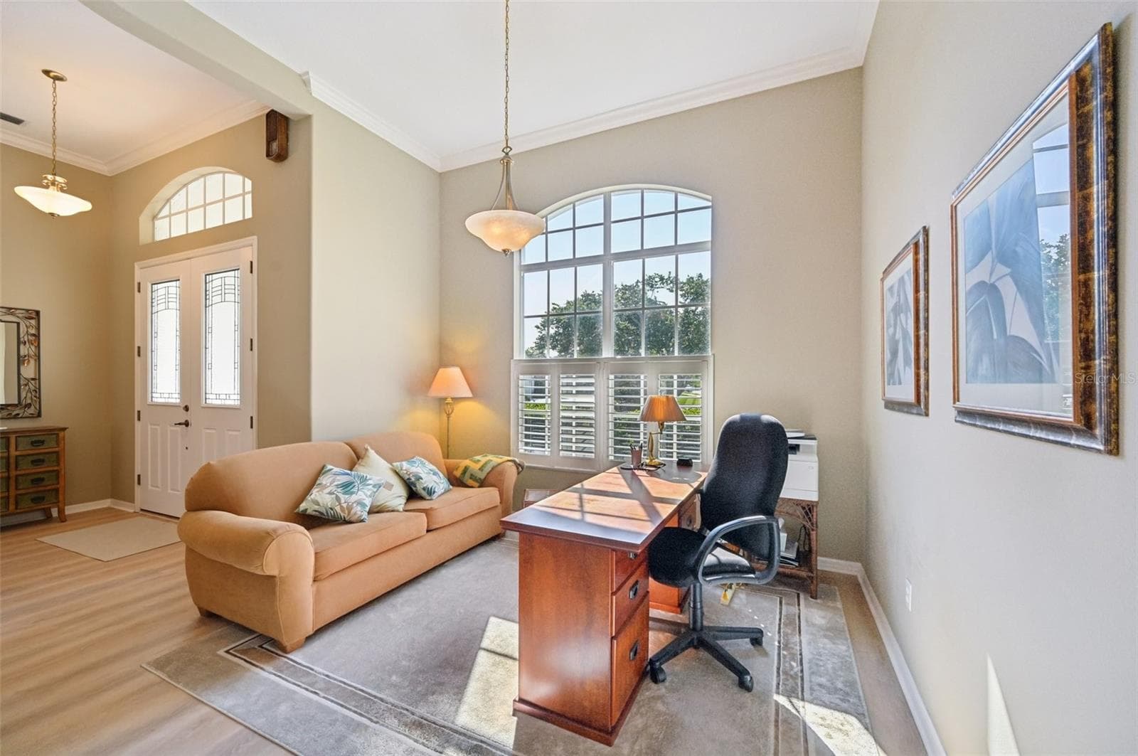 Formal dining area set up as a den area - 514 SUMMERFIELD WAY, VENICE