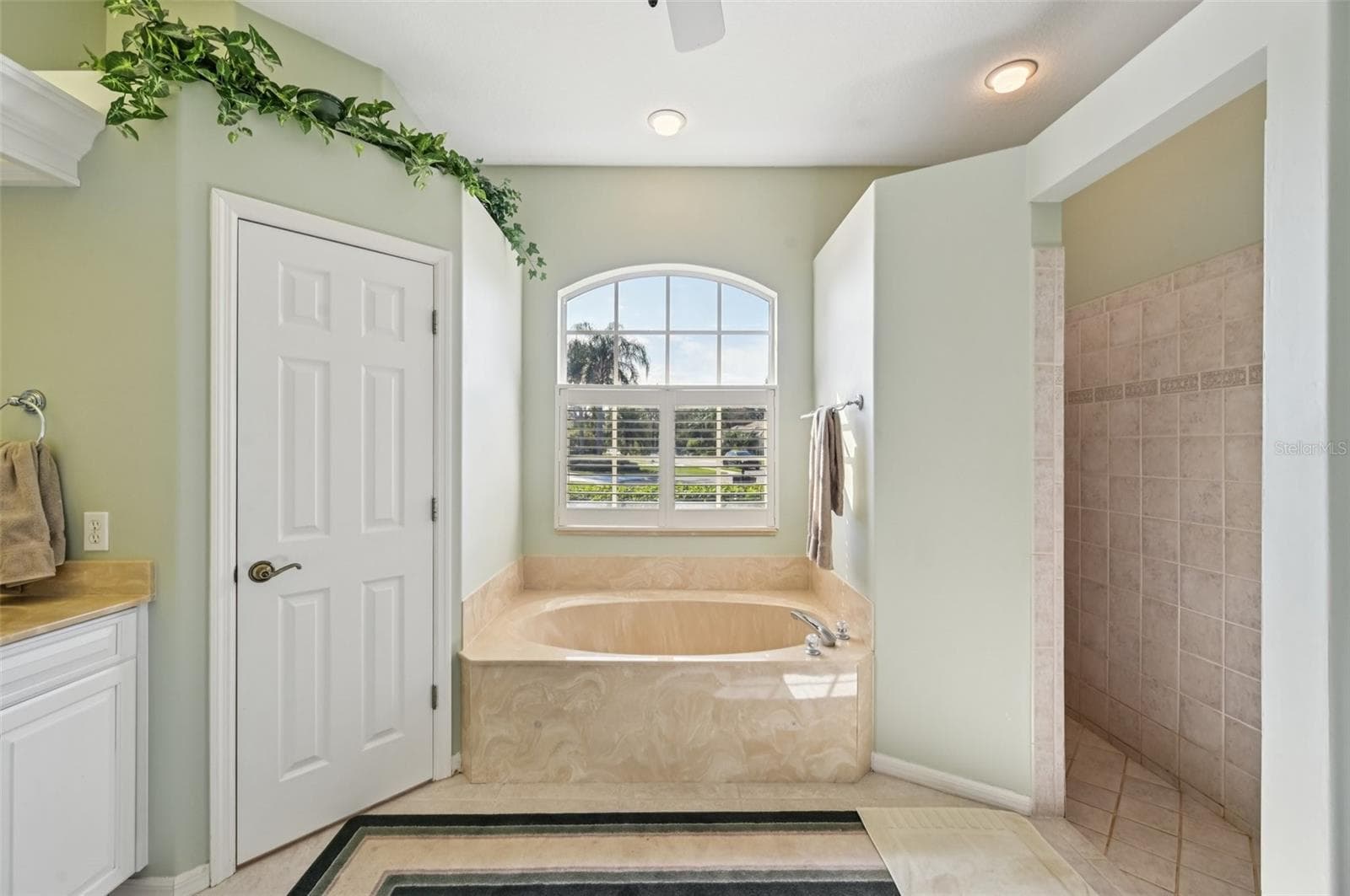 Primary bath - 514 SUMMERFIELD WAY, VENICE