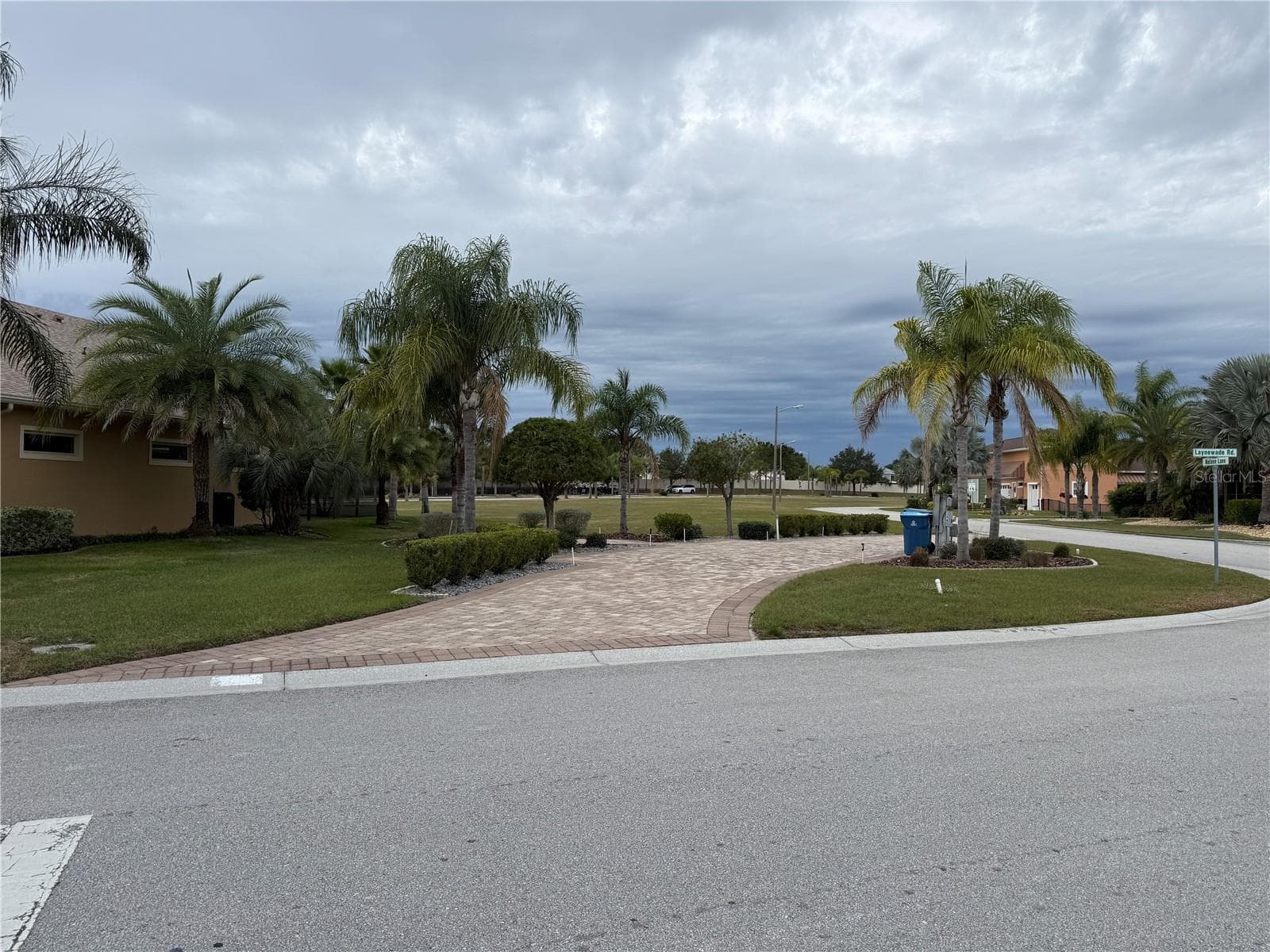 346 NOLANE LN