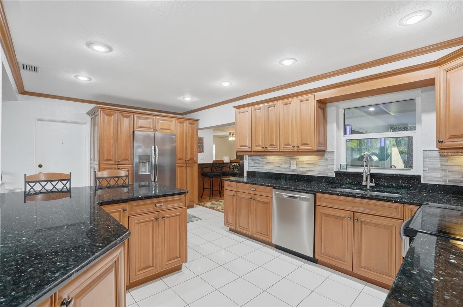 Kitchen - 5091 35TH TER N, ST PETERSBURG